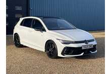 Volkswagen Golf TSI R Black Edition 2025