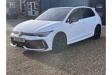 Volkswagen Golf TSI R Black Edition 2025