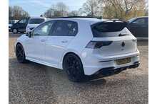 Volkswagen Golf TSI R Black Edition 2025