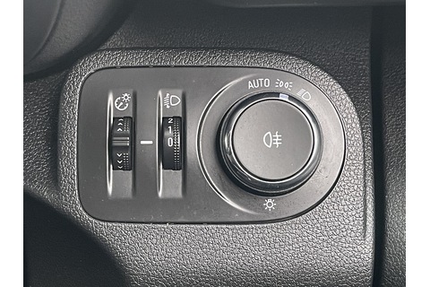 1.6 Turbo D 2300 Sportive Panel Van 4dr Diesel Manual L1 H1 Euro 6 (s/s) (100 ps)