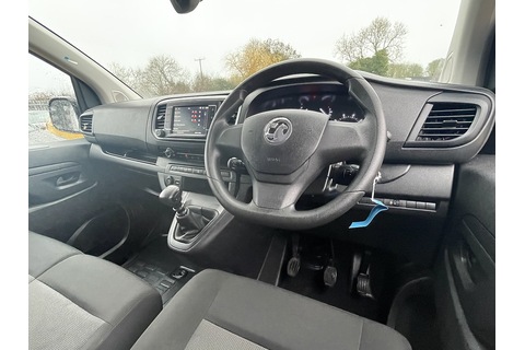 1.5 Turbo D 2900 Pro Panel Van 6dr Diesel Manual L2 H1 Euro 6 (s/s) (100 ps)