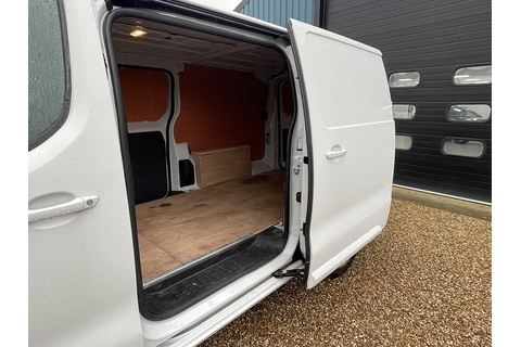 1.5 Turbo D 2900 Pro Panel Van 6dr Diesel Manual L2 H1 Euro 6 (s/s) (100 ps)