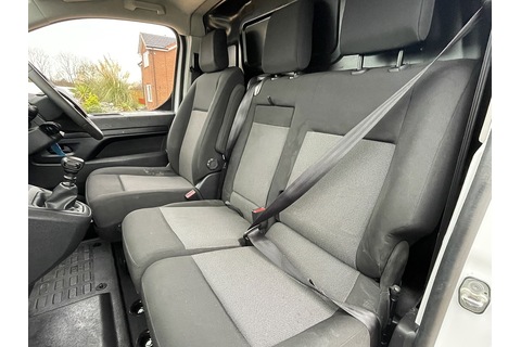 1.5 Turbo D 2900 Pro Panel Van 6dr Diesel Manual L2 H1 Euro 6 (s/s) (100 ps)