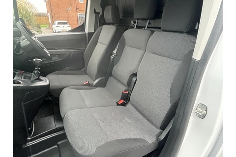 1.5 Turbo D 2300 Pro Panel Van 5dr Diesel Manual L1 H1 Euro 6 (s/s) (100 ps)