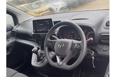 1.5 Turbo D 2300 Pro Panel Van 5dr Diesel Manual L1 H1 Euro 6 (s/s) (100 ps)