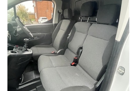 1.5 Turbo D 2300 Pro Panel Van 5dr Diesel Manual L1 H1 Euro 6 (s/s) (100 ps)