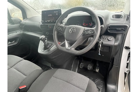 1.5 Turbo D 2300 Pro Panel Van 5dr Diesel Manual L1 H1 Euro 6 (s/s) (100 ps)