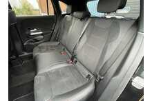 Mercedes-Benz GLA GLA200 AMG Line 2023