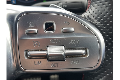 1.3 GLA200 AMG Line (Executive) SUV 5dr Petrol 7G-DCT Euro 6 (s/s) (163 ps)