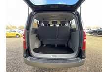 Hyundai i800 CRDi SE 2018