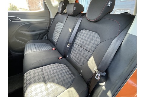 1.5 VTi-TECH Excite SUV 5dr Petrol Manual Euro 6 (s/s) (106 ps)