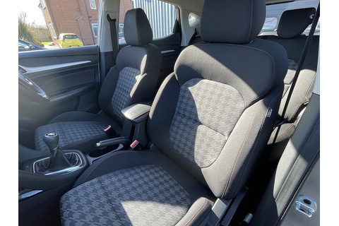 1.5 VTi-TECH Excite SUV 5dr Petrol Manual Euro 6 (s/s) (106 ps)