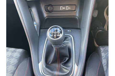 1.5 VTi-TECH Excite SUV 5dr Petrol Manual Euro 6 (s/s) (106 ps)