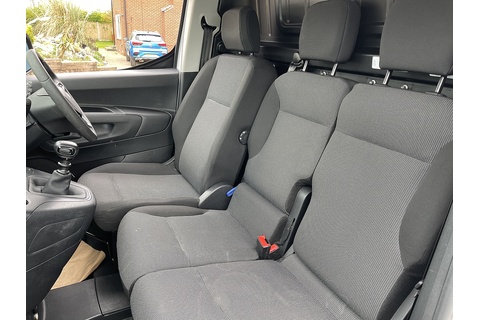 1.5 Turbo D 2300 Pro Panel Van 6dr Diesel Manual L2 H1 Euro 6 (s/s) (100 ps)