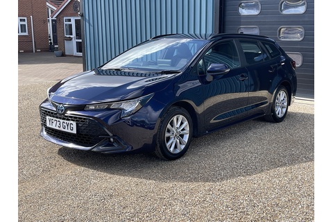 1.8 VVT-h Icon Touring Sports 5dr Petrol Hybrid CVT Euro 6 (s/s) (140 ps)