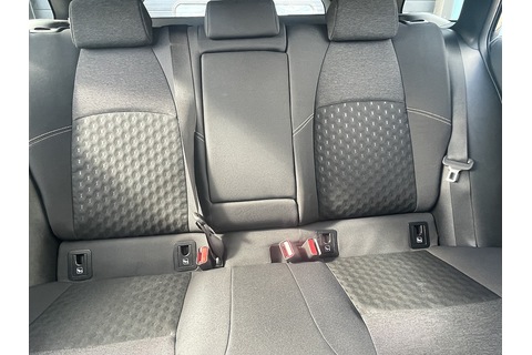 1.8 VVT-h Icon Touring Sports 5dr Petrol Hybrid CVT Euro 6 (s/s) (140 ps)