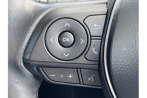 1.8 VVT-h Icon Touring Sports 5dr Petrol Hybrid CVT Euro 6 (s/s) (140 ps)