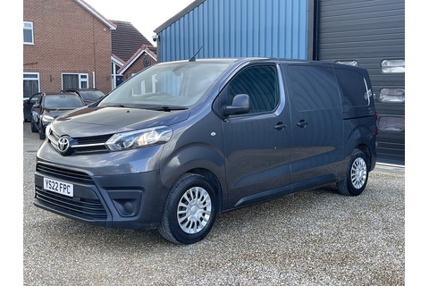 1.5D Icon Medium Panel Van 6dr Diesel Manual MWB Euro 6 (s/s) (120 bhp)