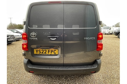 1.5D Icon Medium Panel Van 6dr Diesel Manual MWB Euro 6 (s/s) (120 bhp)