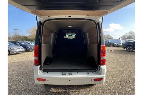 EC35  Panel Van 0.0  Electric