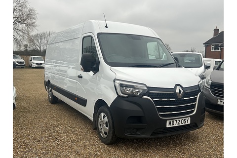 2.3 dCi 35 Business+ Panel Van 4dr Diesel Manual FWD LWB Medium Roof Euro 6 (135 ps)