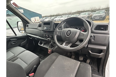 2.3 dCi 35 Business+ Panel Van 4dr Diesel Manual FWD LWB Medium Roof Euro 6 (135 ps)