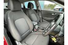 Hyundai KONA T-GDi MHEV SE Connect 2023