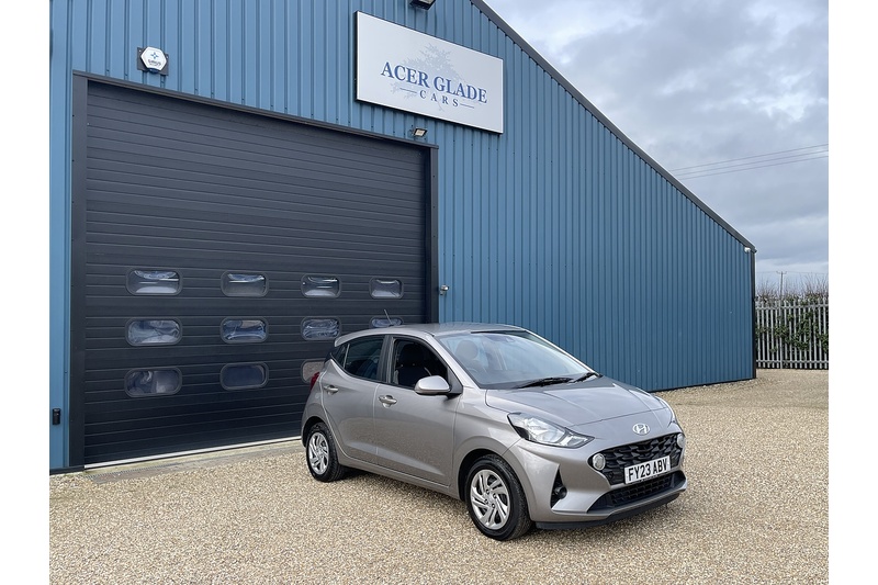 Hyundai 1.0 SE Hatchback 5dr Petrol Manual Euro 6 (s/s) (67 ps)