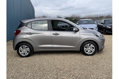 1.0 SE Hatchback 5dr Petrol Manual Euro 6 (s/s) (67 ps)