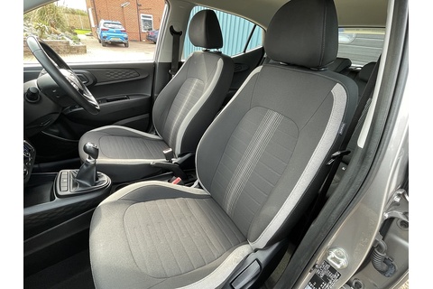 1.0 SE Hatchback 5dr Petrol Manual Euro 6 (s/s) (67 ps)