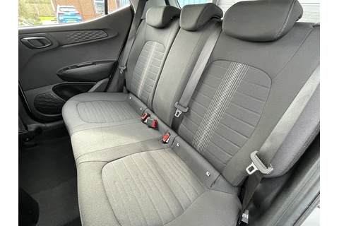 1.0 SE Hatchback 5dr Petrol Manual Euro 6 (s/s) (67 ps)