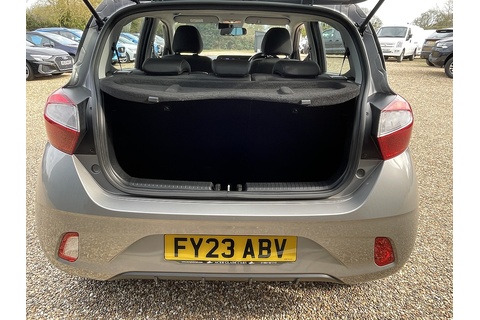 1.0 SE Hatchback 5dr Petrol Manual Euro 6 (s/s) (67 ps)