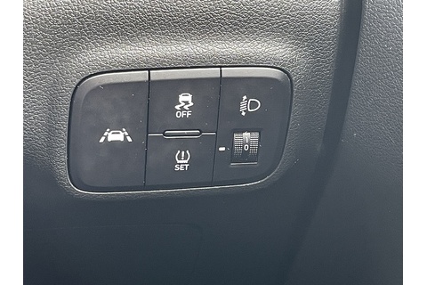 1.0 SE Hatchback 5dr Petrol Manual Euro 6 (s/s) (67 ps)