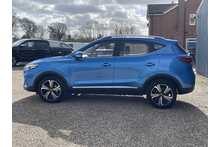 MG MG ZS T-GDI Excite 2023