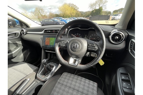 1.5 VTi-TECH Excite SUV 5dr Petrol Manual Euro 6 (s/s) (106 ps)