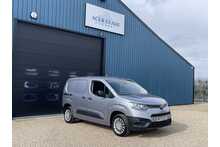 Toyota PROACE CITY BlueHDi Icon 2022