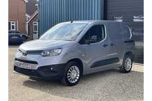 Toyota PROACE CITY BlueHDi Icon 2022