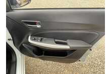 Suzuki Swift Dualjet MHEV SZ-L 2023