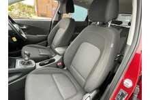 Hyundai KONA T-GDi MHEV SE Connect 2023