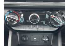 Hyundai KONA T-GDi MHEV SE Connect 2023