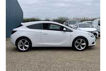 Vauxhall Astra GTC T Sri 2015