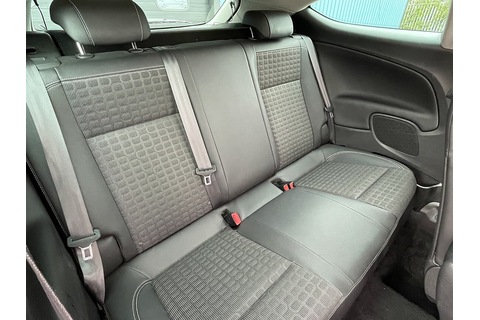 T SRi Coupe 1.4 Manual Petrol