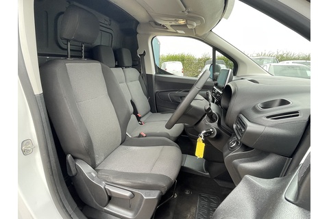 1.6 Turbo D 2300 Sportive Panel Van 4dr Diesel Manual L1 H1 Euro 6 (s/s) (100 ps)