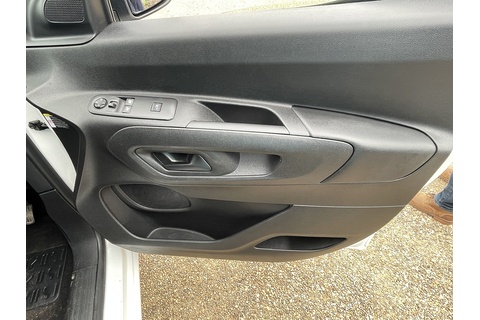 1.6 Turbo D 2300 Sportive Panel Van 4dr Diesel Manual L1 H1 Euro 6 (s/s) (100 ps)