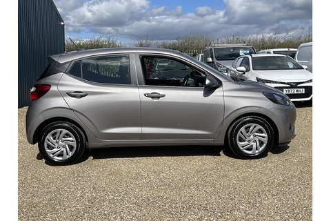 1.0 SE Hatchback 5dr Petrol Manual Euro 6 (s/s) (67 ps)
