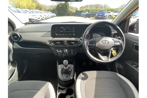 1.0 SE Hatchback 5dr Petrol Manual Euro 6 (s/s) (67 ps)