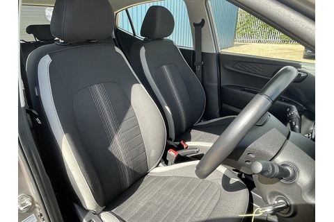 1.0 SE Hatchback 5dr Petrol Manual Euro 6 (s/s) (67 ps)