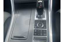 Land Rover Range Rover Sport V8 SVR