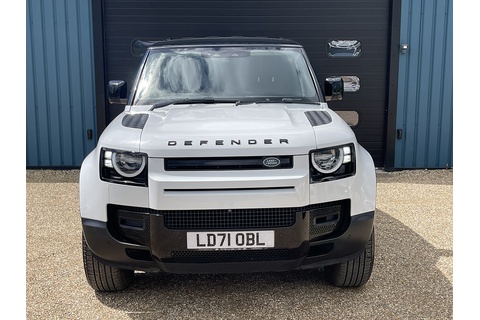 3.0 D200 MHEV Hard Top SUV 3dr Diesel Auto 4WD SWB Euro 6 (s/s) (200 ps)