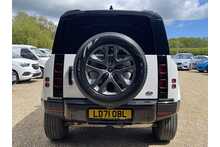 Land Rover Defender 90 D200 MHEV 2021